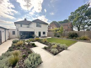 Photo 34- click for photo gallery